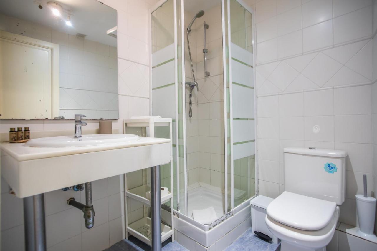 42Man1018 Centrally Located Flat In Sant Antoni Barcelona Ngoại thất bức ảnh